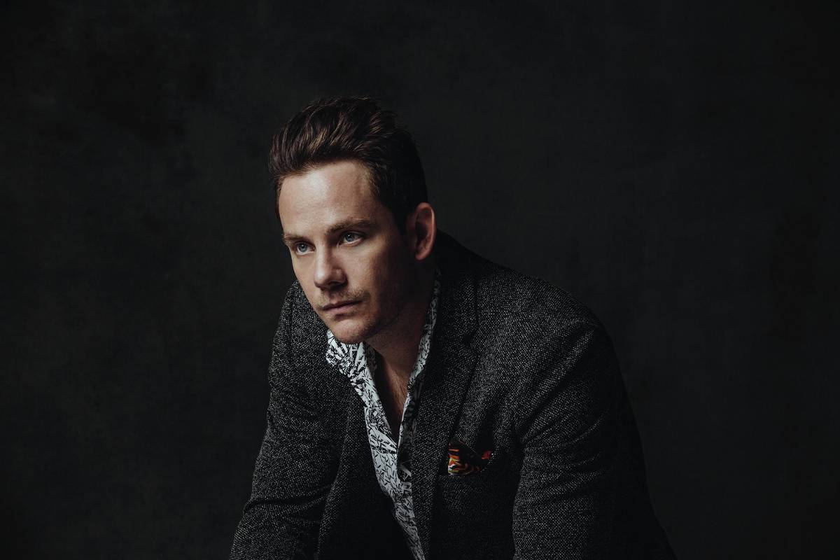 Sam Outlaw with "Tenderheart" to NL festivals